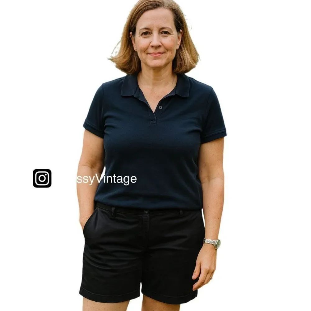 Talbots size 10 relaxed Chino shorts. Black cotton spandex.